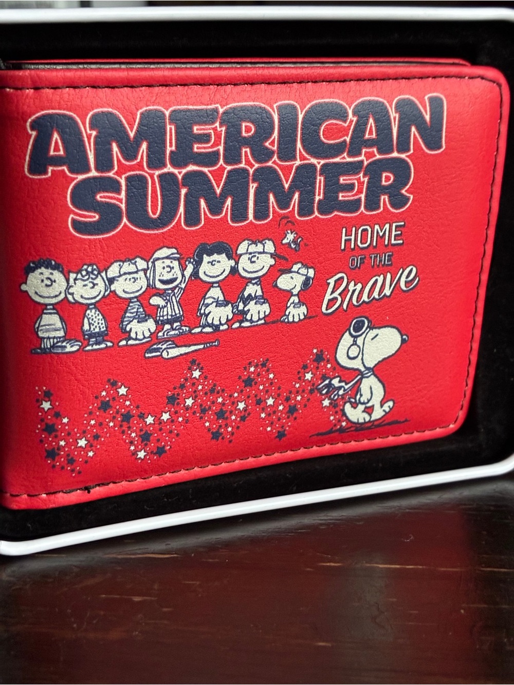 Peanuts 'American Summer' Red Wallet - Snoopy Design